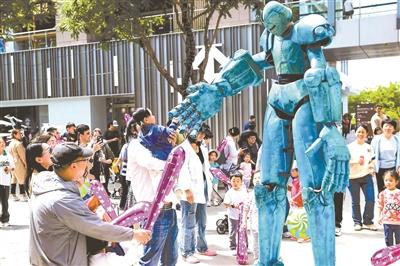 北京多项商业活动助燃“五一”假期消费市场