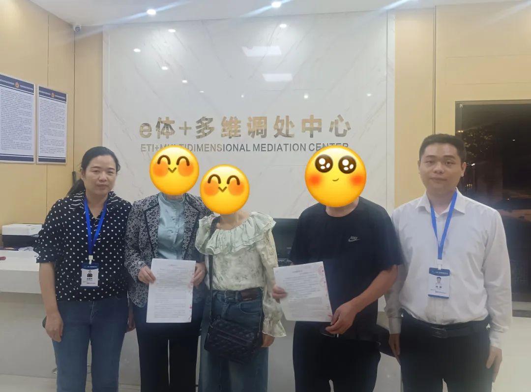 福州闽侯荆溪派出所持续开展“福州e体+微信小程序”自主采集宣传活动