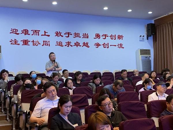 小微企业,速来领取法治“红包”!“法护企航 公服助企”主题活动在洋泾街道举行